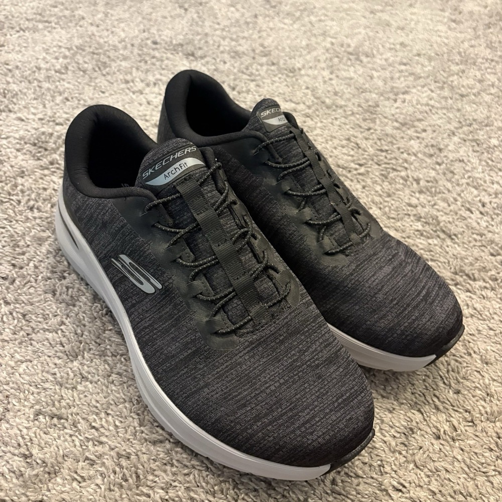 Skechers Arch Fit Men Shoe Size 10 Extra Wide 4E Casual Walk Leisure Gym 232709